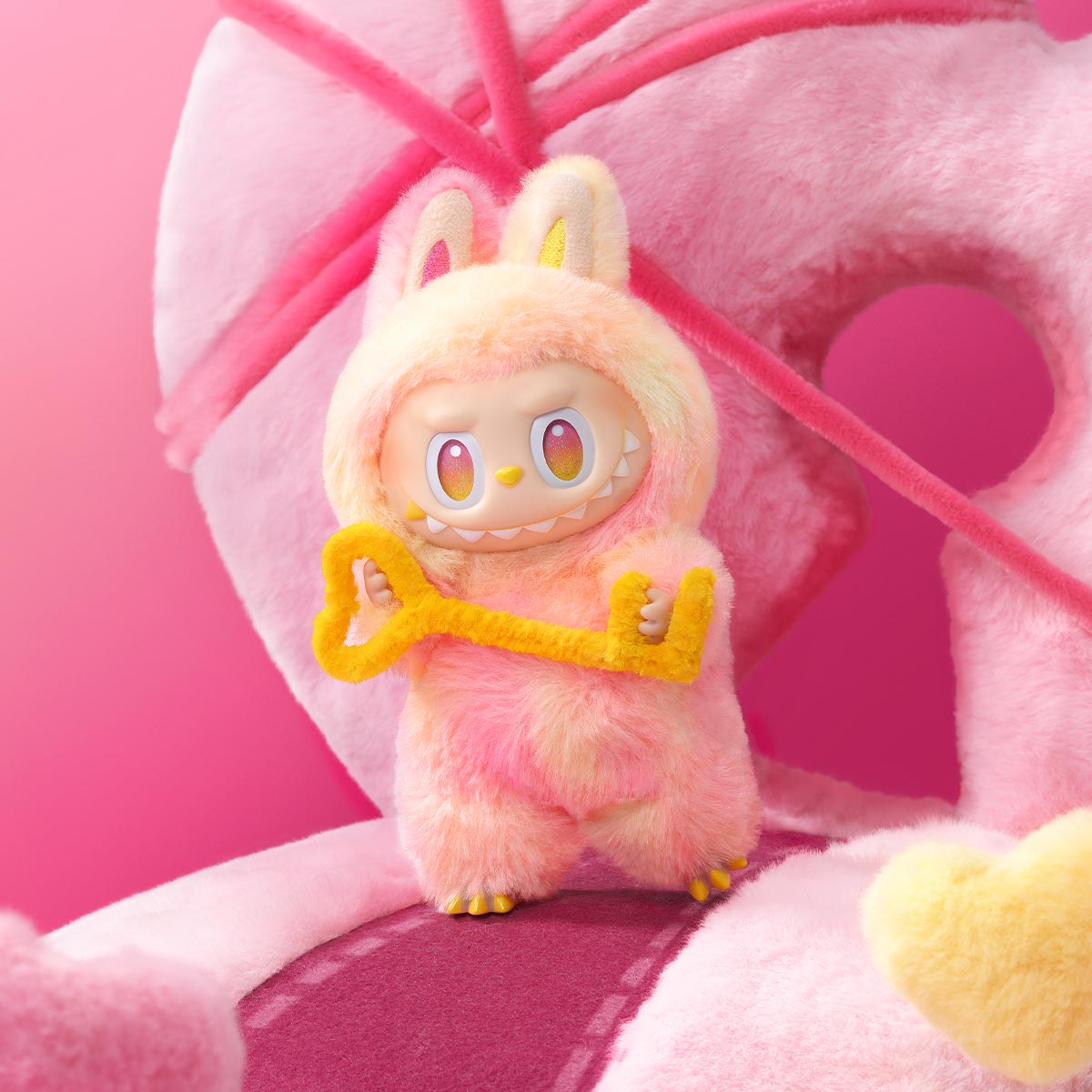 V3 THE MONSTERS Big into Energy Series-Vinyl Plush Pendant Blind Box